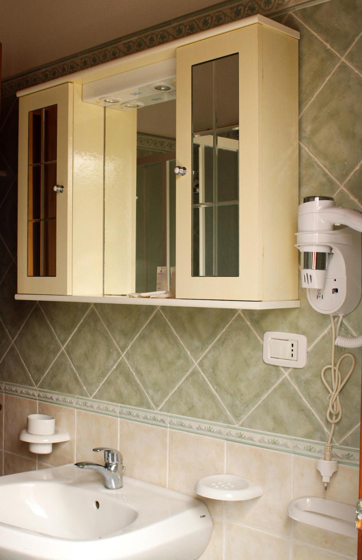 Le Rocce Antiche Hotel Resort Sant'Antioco Luaran gambar